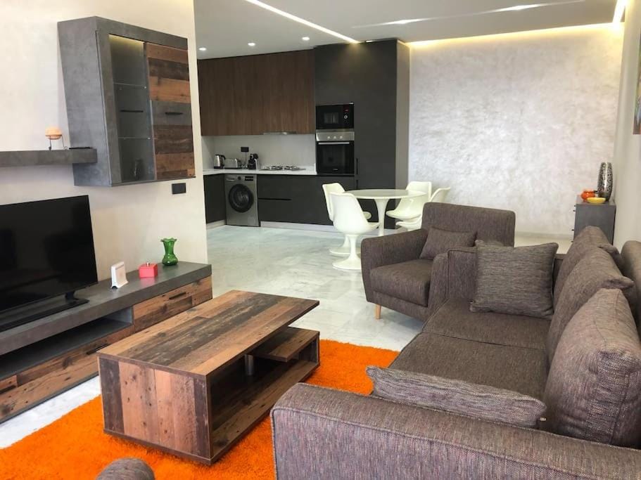 Appartement neuf et cosy au coeur de Guéliz Apartment in Marrakesh