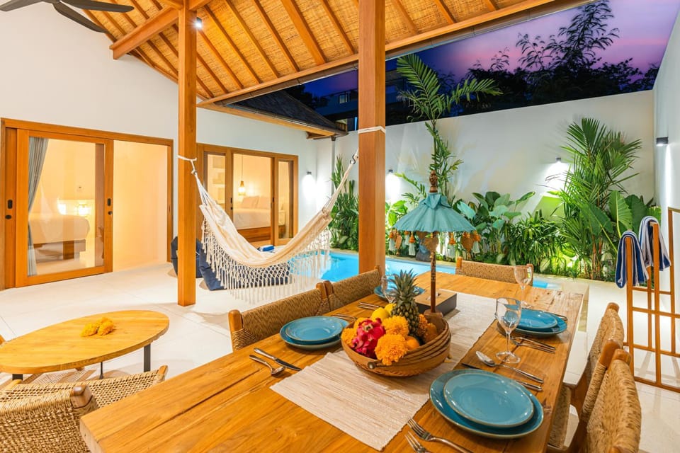 Patio, Seating area, Dining area