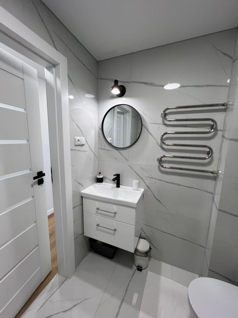 Toilet, Bathroom