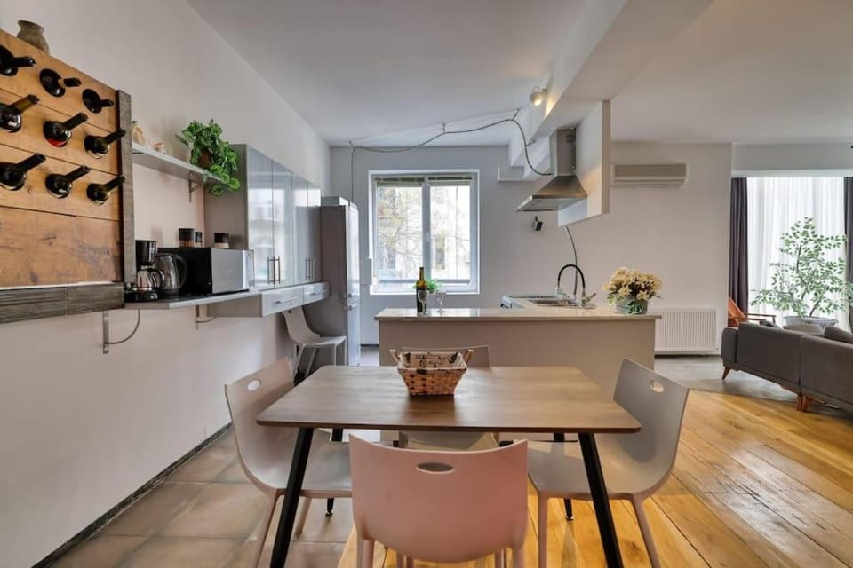 Mariko's Home Apartment in Tbilisi, Georgia
