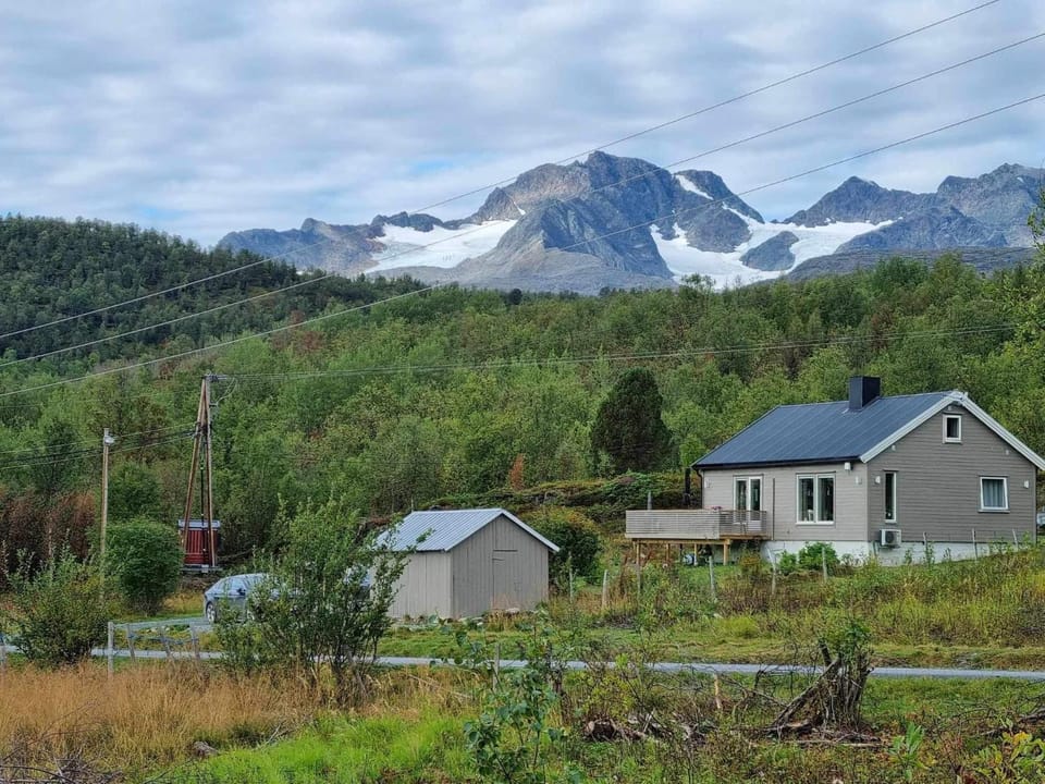 Hytte i Skinnelv, Lyngen House in Troms Og Finnmark