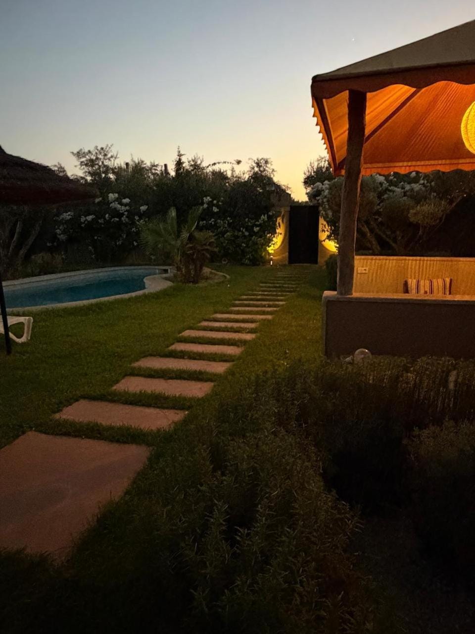 Garden, Garden, Balcony/Terrace, Garden view, Pool view, Swimming pool, Sunset