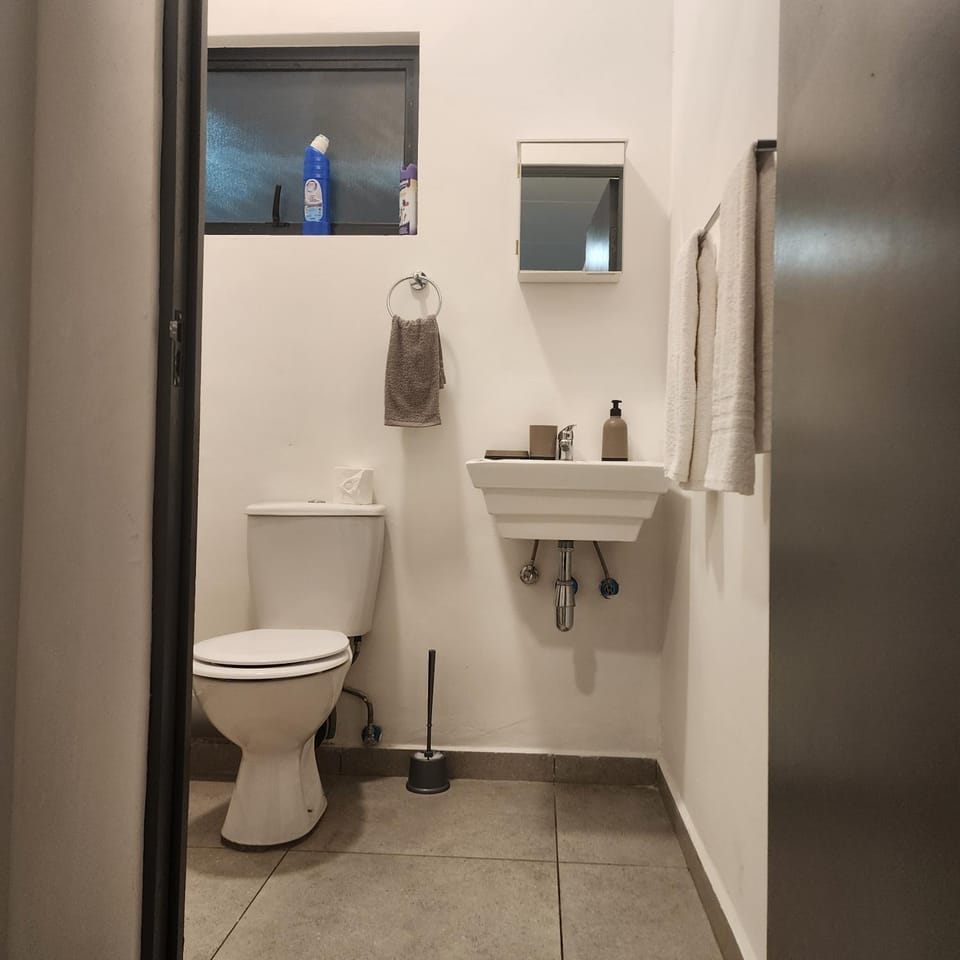 BnB Self Catering in Randburg, South Africa Bed and Breakfast in Sandton