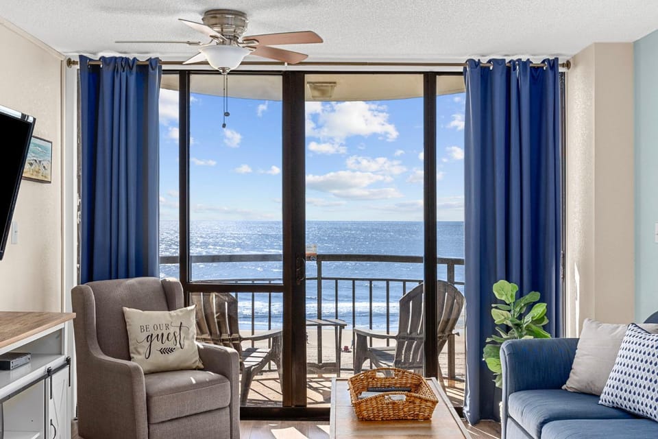 Stunning 1 Bedroom Condo-Breathtaking Oceanfront Views-Meridian 602 House in Myrtle Beach