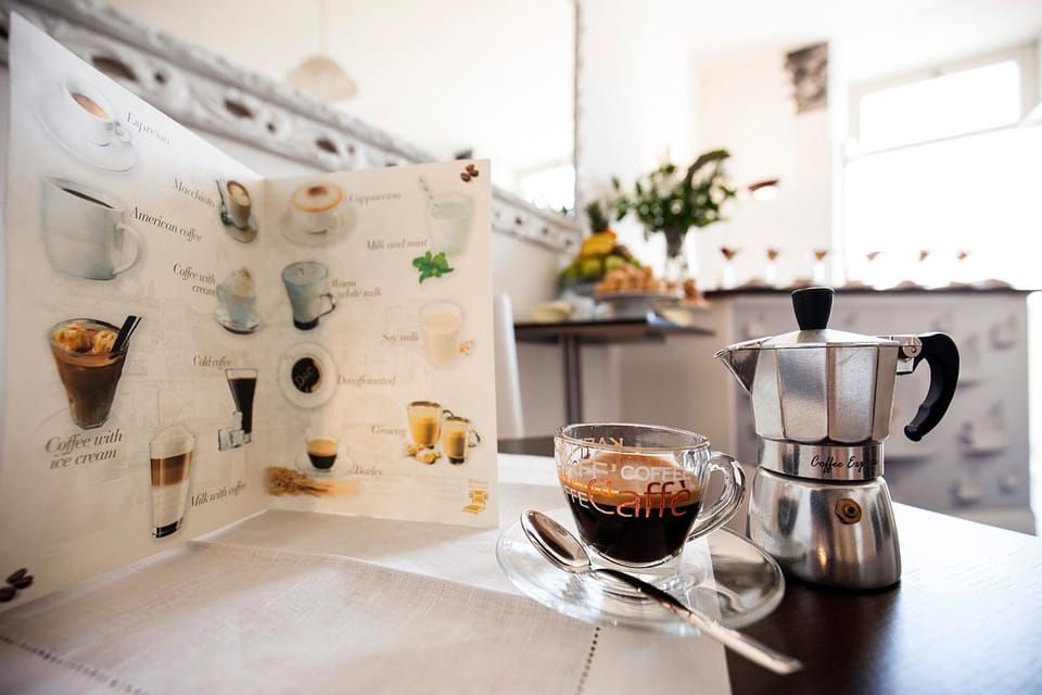Coffee/tea facilities