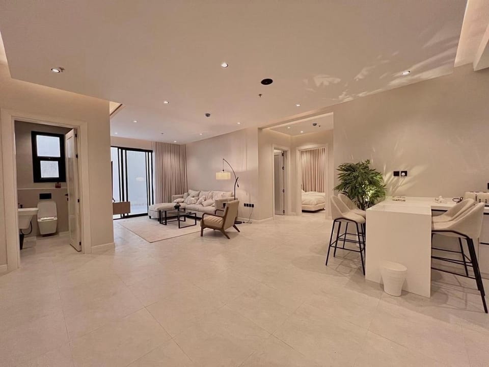 Modern B3 Apartment with AC Near Boulevard and Airport Apartment in Riyadh