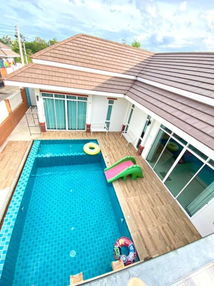 บ้านชิดหัวหินพูลวิลลา Villa in Nong Kae