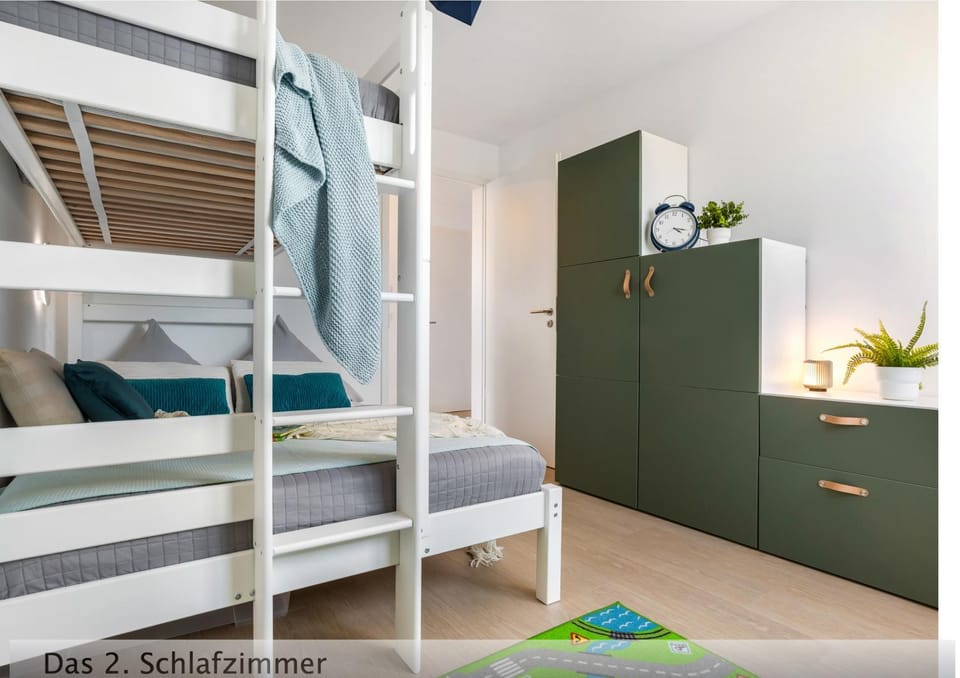 Bed, Photo of the whole room, Bedroom, bunk bed, wardrobe