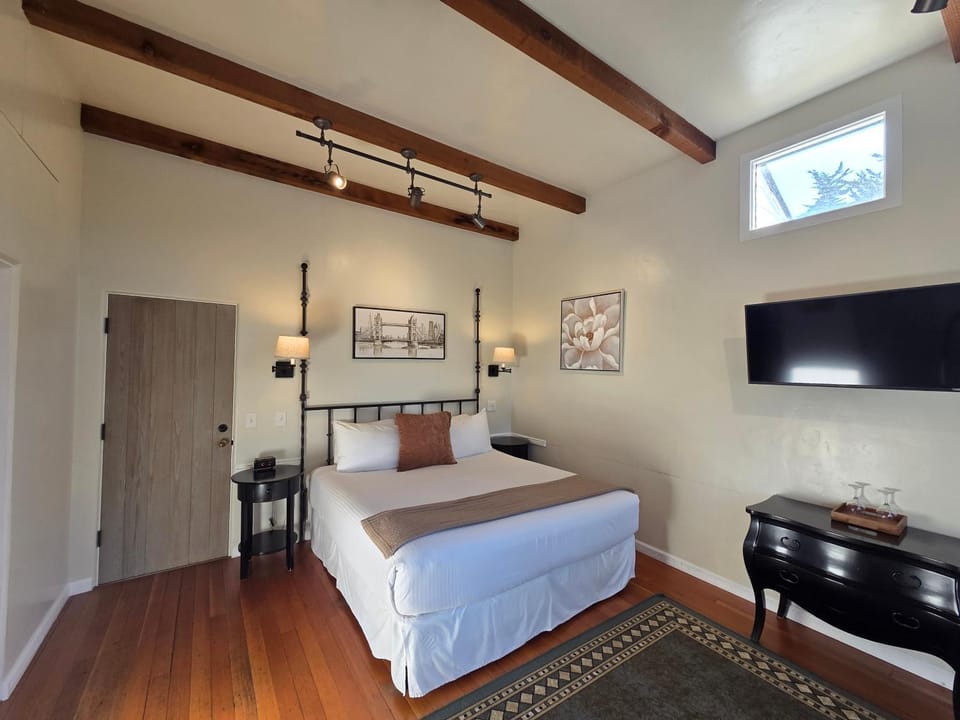 Forest Lodge Nature lodge in Carmel by the Sea