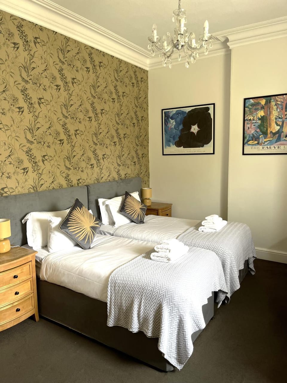 The Room Bed and Breakfast in Edinburgh
