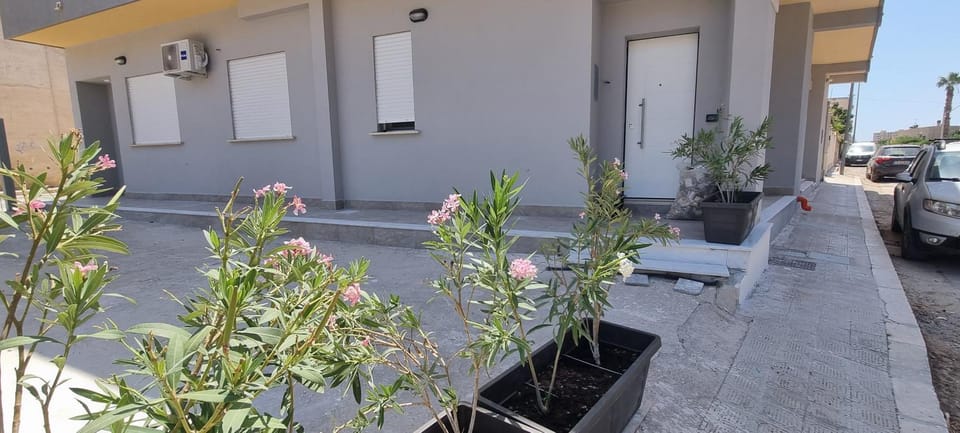 Patio, Balcony/Terrace