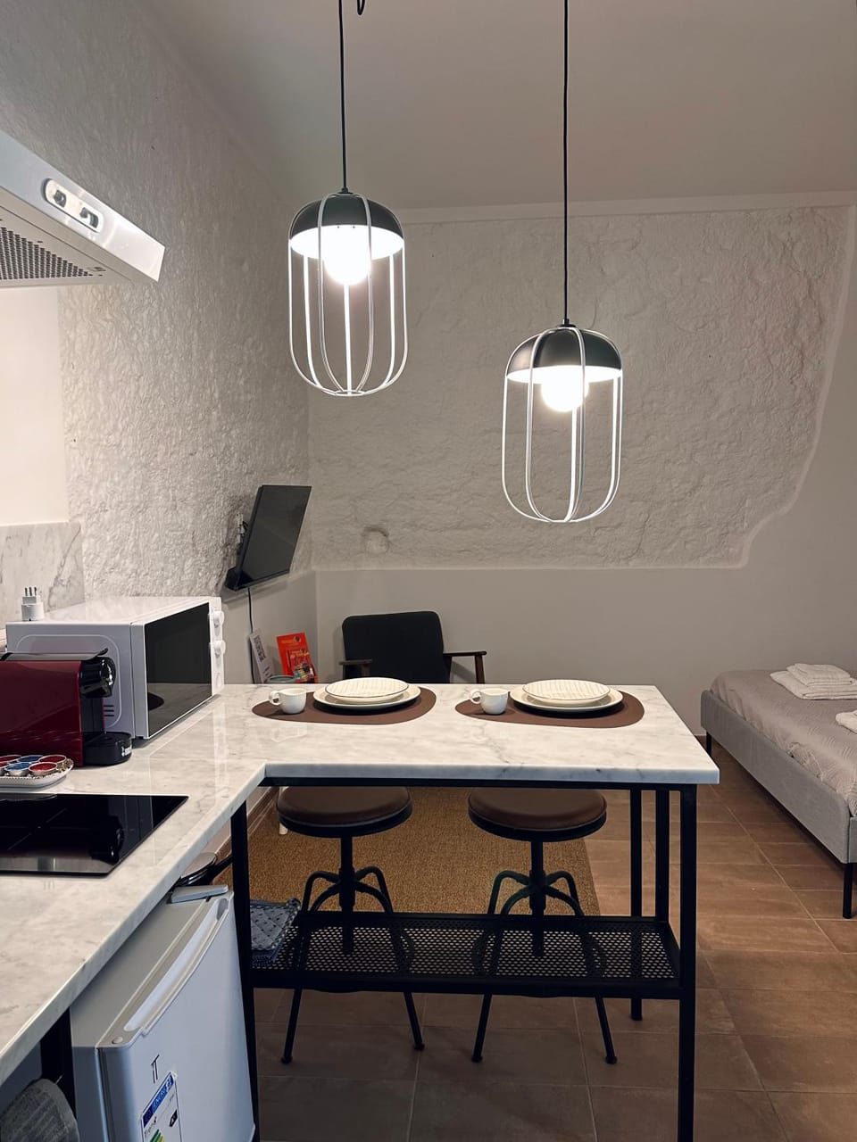 Photo of the whole room, Dining area