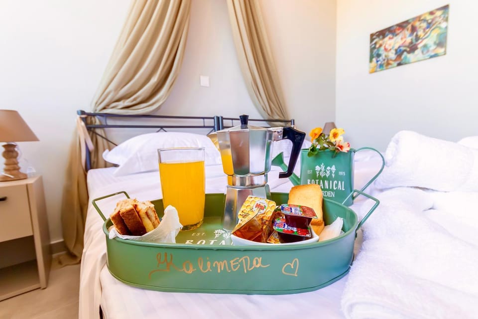 Bed, Coffee/tea facilities, Breakfast, towels