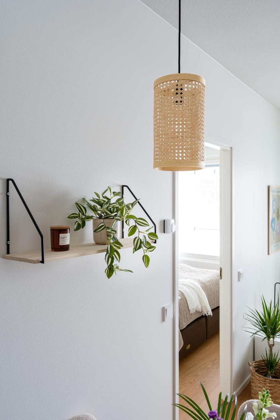 Photo of the whole room, Decorative detail, Bedroom