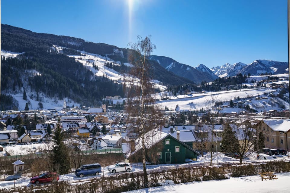 Day, Natural landscape, Winter, Mountain view