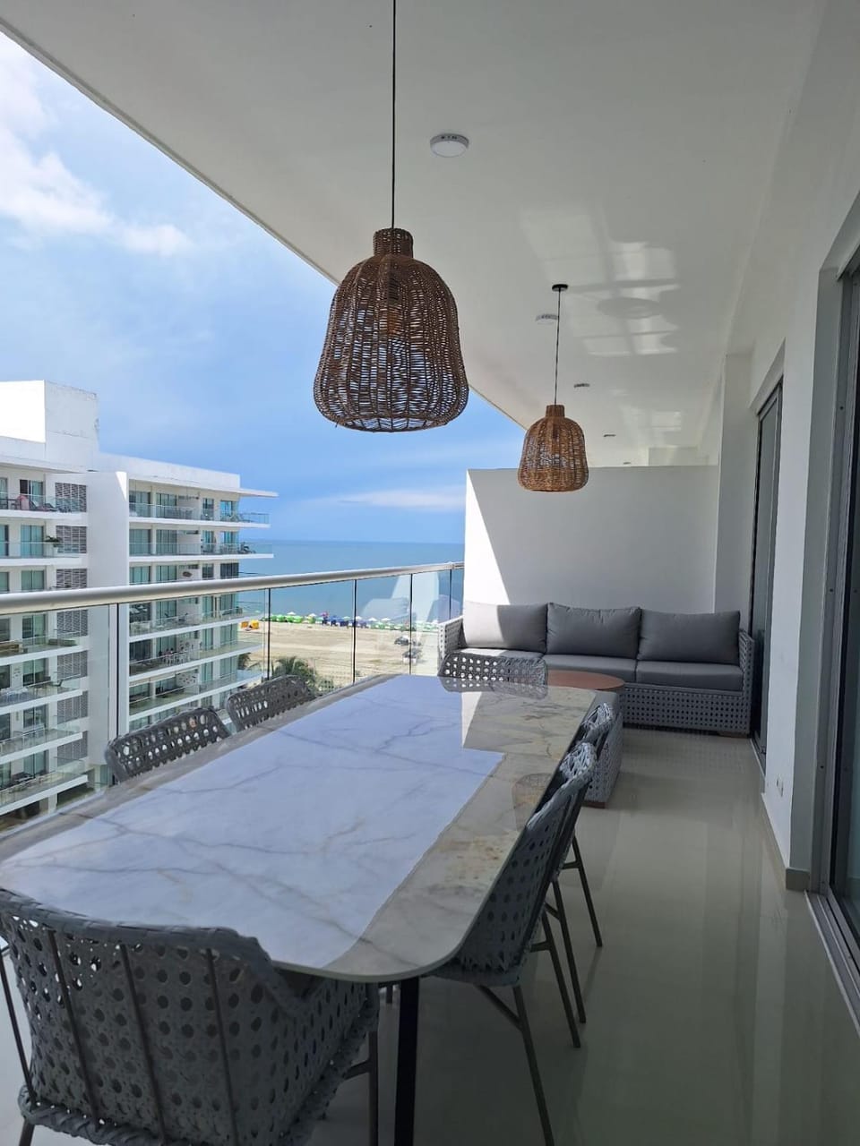Patio, Natural landscape, View (from property/room), Balcony/Terrace, Living room, Seating area, Dining area, Sea view