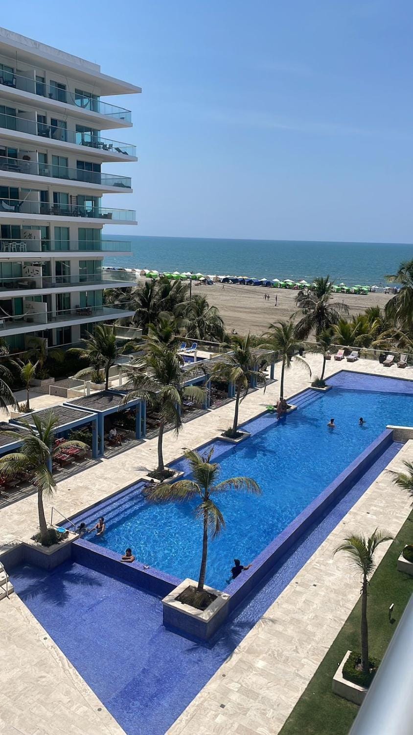 Property building, Day, Natural landscape, Beach, Pool view, Sea view, Swimming pool, sunbed