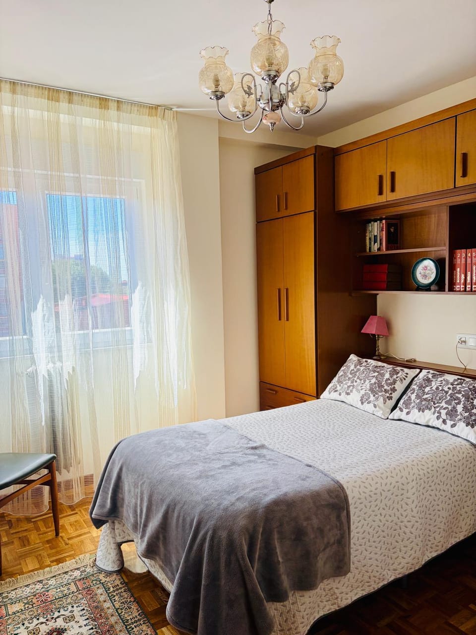 Bed, Photo of the whole room, Bedroom, wardrobe