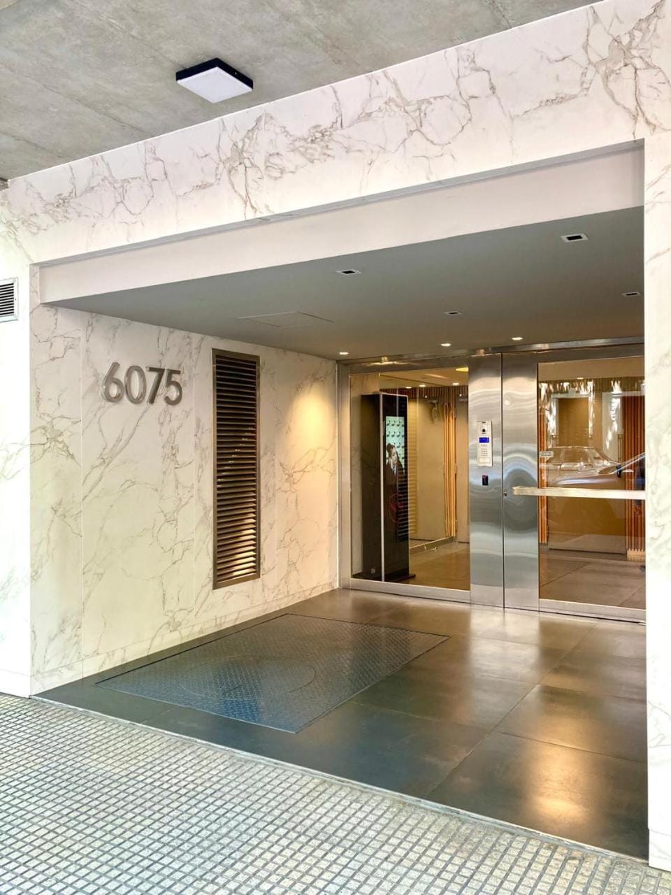 Facade/entrance, Lobby or reception