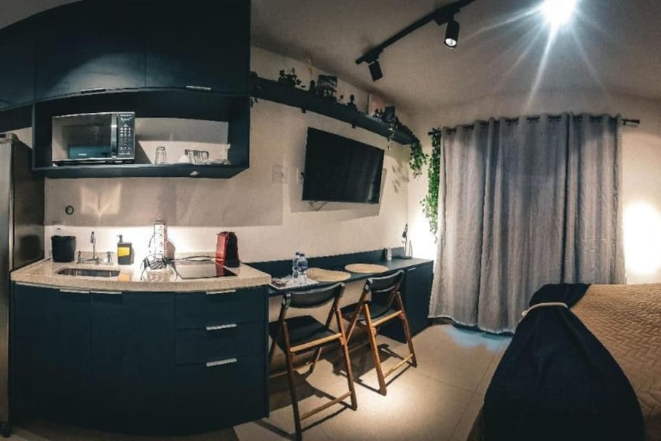 Kitchen or kitchenette, Seating area, Dining area