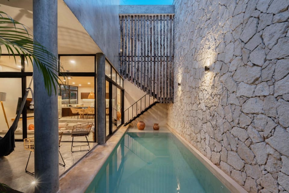 Patio, Pool view, Swimming pool