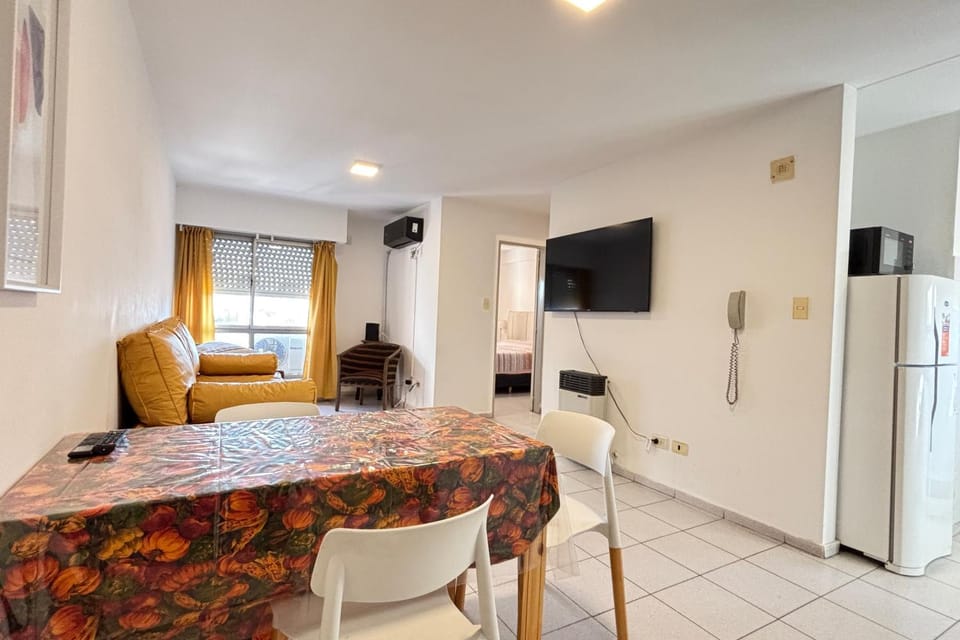 TV and multimedia, Living room, Dining area
