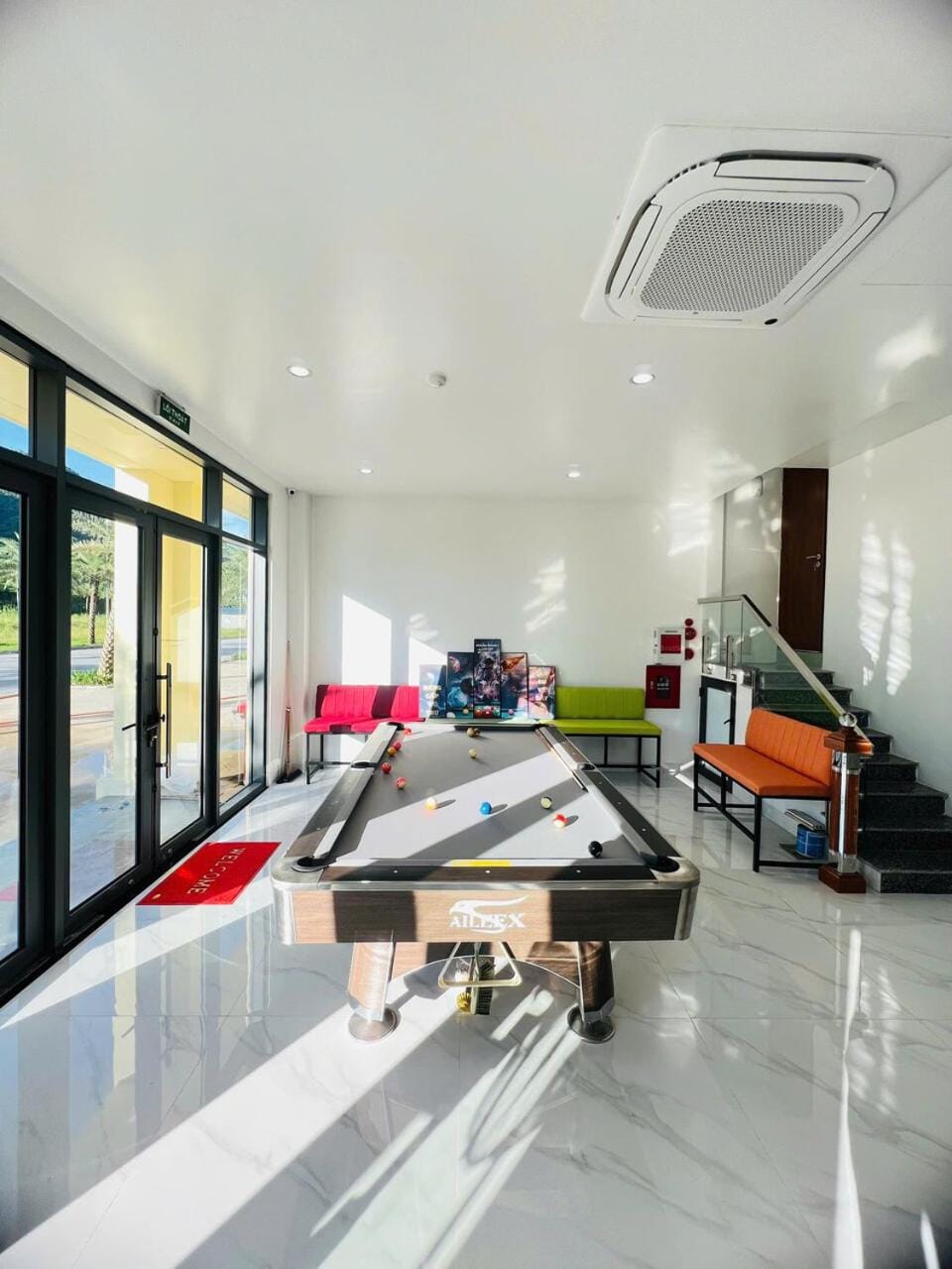 Billiard, Game Room, Table tennis