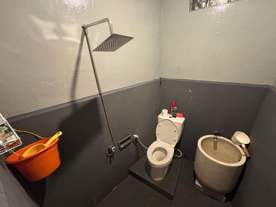 Toilet, Bathroom