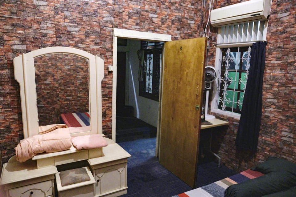Photo of the whole room, Bedroom, towels, air conditioner