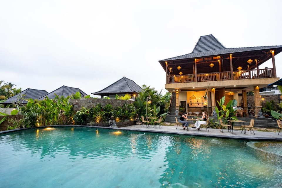Property building, Swimming pool