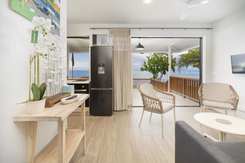 Living room, Sea view