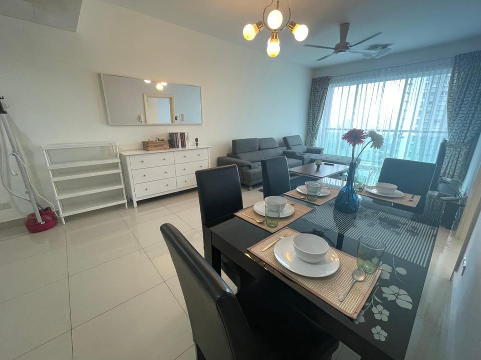 Solaris Dutamas by Manhattan Group Apartment in Federal Territory of Kuala Lumpur