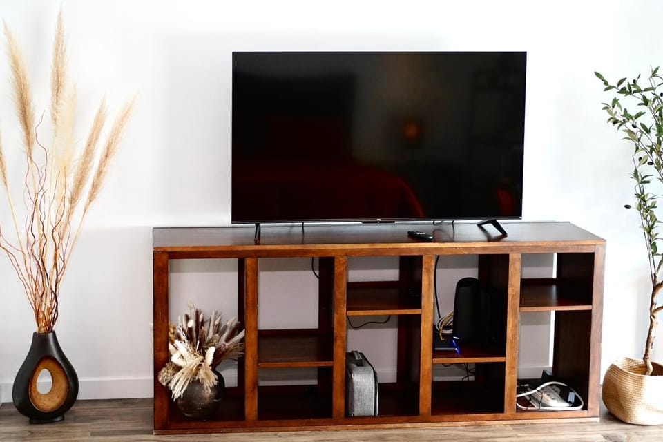 TV and multimedia, Evening entertainment