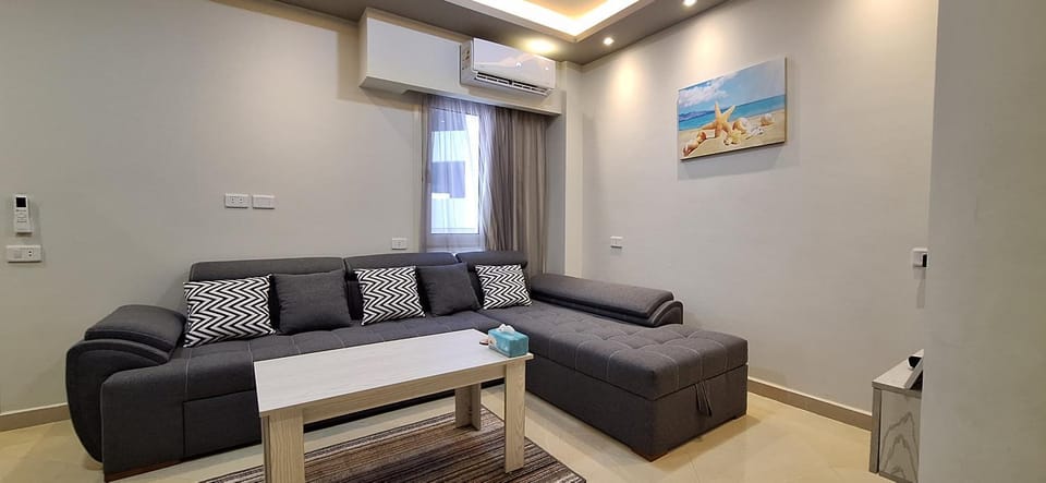 Living room, air conditioner