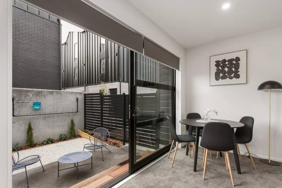 Great Deals at New Upmarket Appt Apartment in Christchurch
