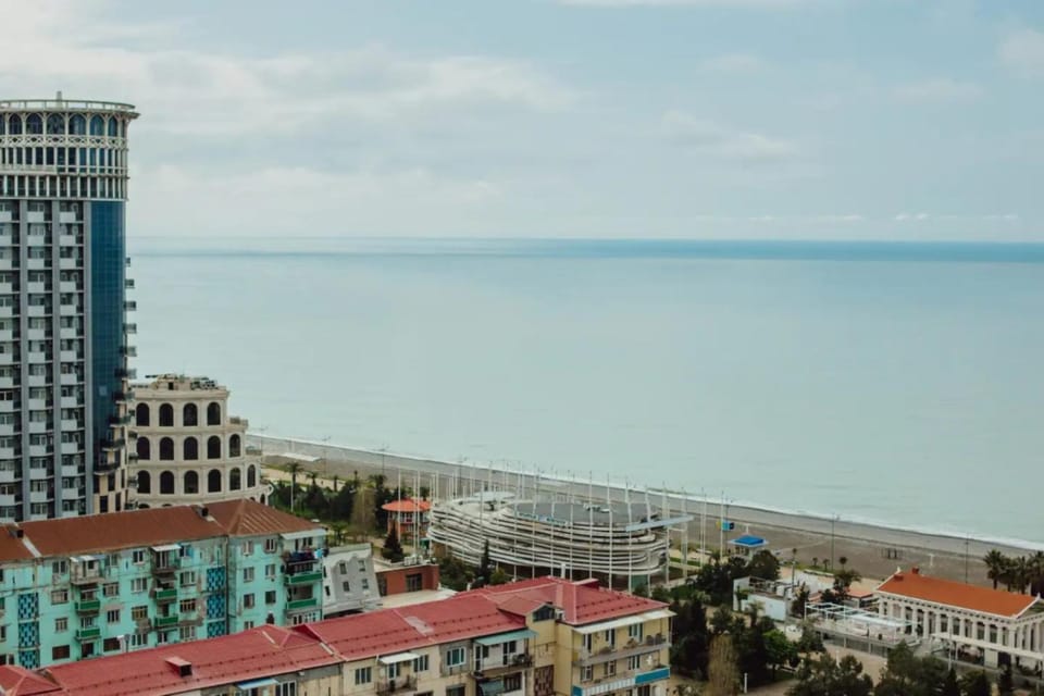 Relax and Unwind Premier Sea View Aparthotel in Batumi Apartment hotel in Batumi