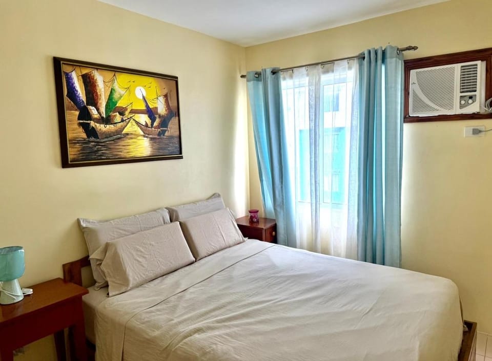 DaLei 2-330 Sleeps 8pax at Marina Spatial Condominium in Dumaguete City Apartment in Dumaguete