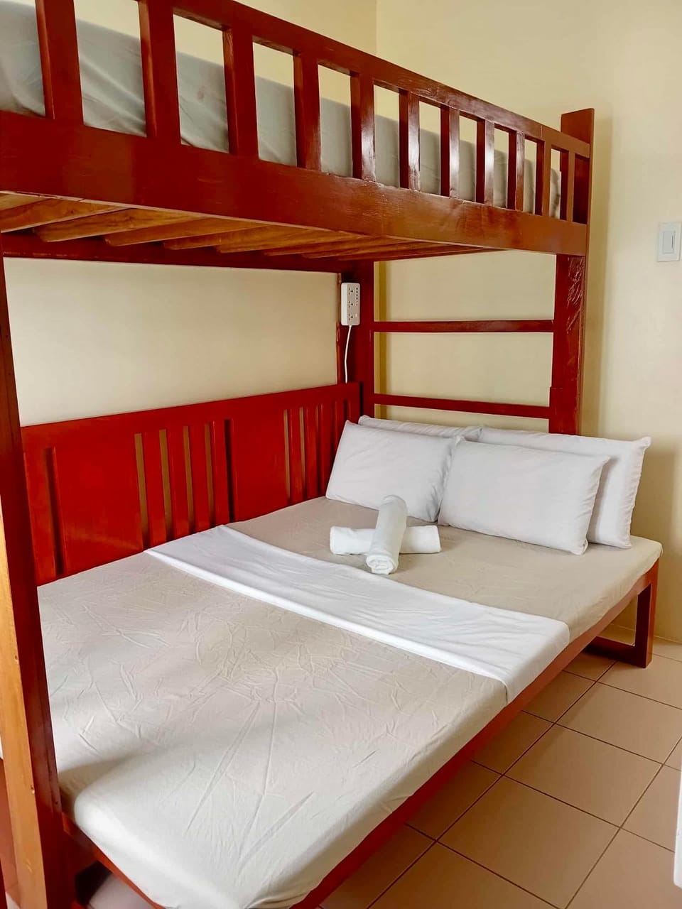 DaLei 2-330 Sleeps 8pax at Marina Spatial Condominium in Dumaguete City Apartment in Dumaguete