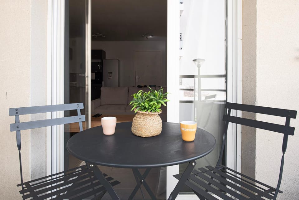 Patio, View (from property/room), Balcony/Terrace
