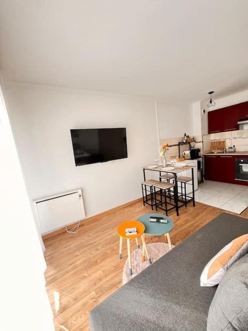 Agreable Paris Disney Centre ville Metro RER Apartment in Île-de-France