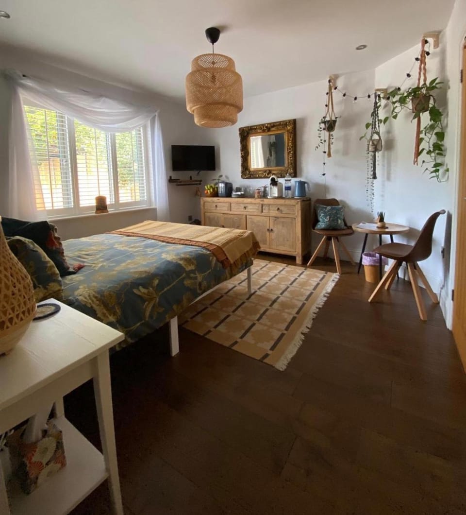 The Bloom-Room Bed and Breakfast in Stratford-upon-Avon