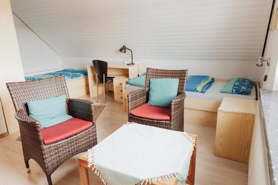 separates Apartment im DG für 2 Personen Apartment in Baden-Württemberg