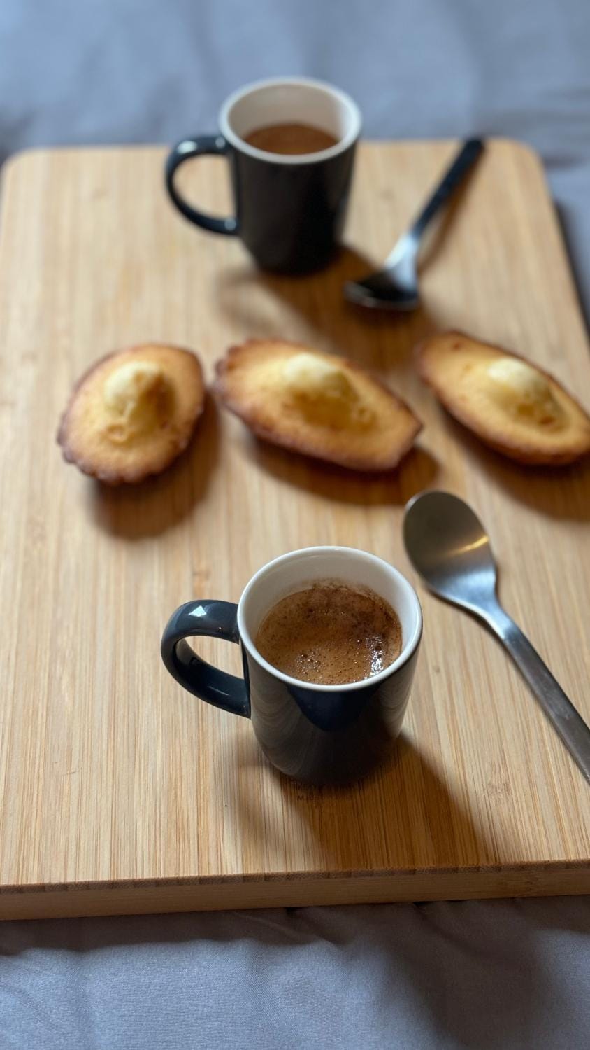 Coffee/tea facilities, Food and drinks, Food, Breakfast, Continental breakfast