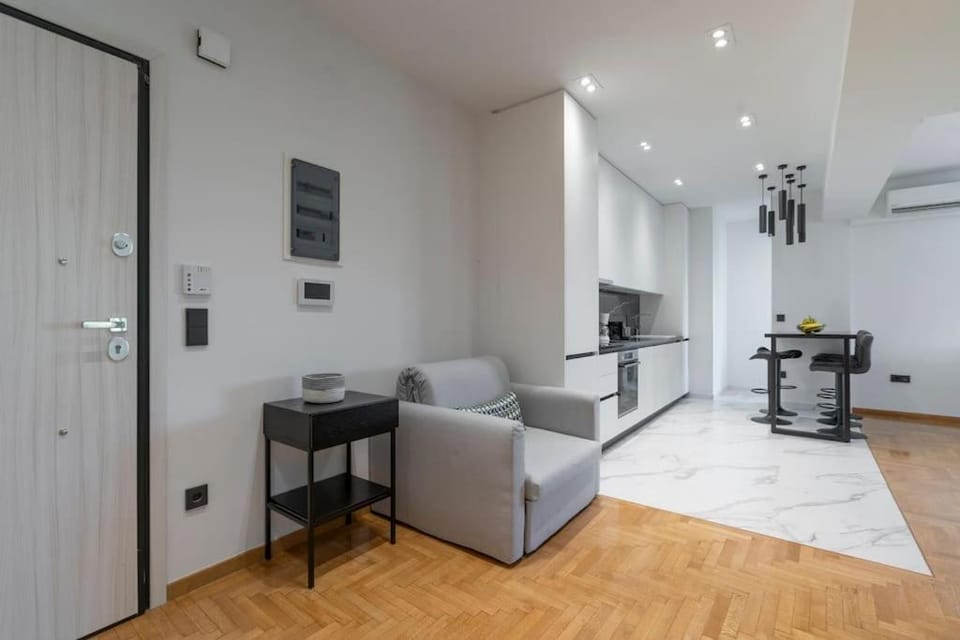 Voula's 2BR Escape Elegant and Stylish Living Apartment in East Attica Regional Unit, Greece