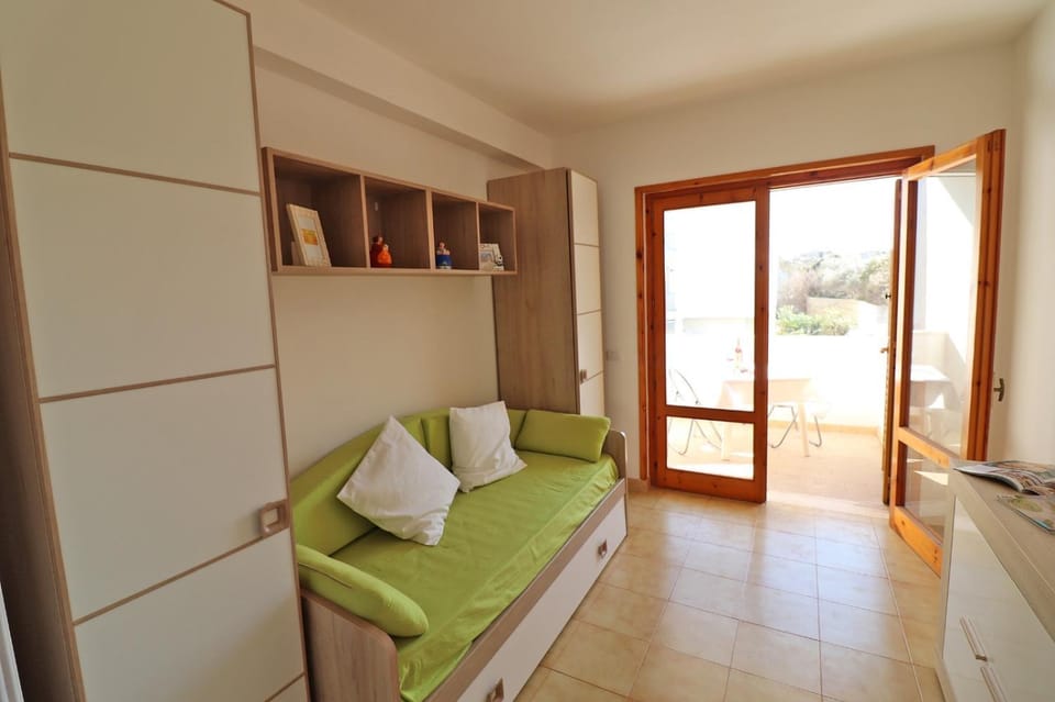 Bed, wardrobe