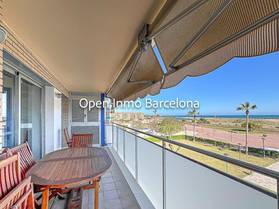 Natural landscape, View (from property/room), Balcony/Terrace, Balcony/Terrace, Sea view