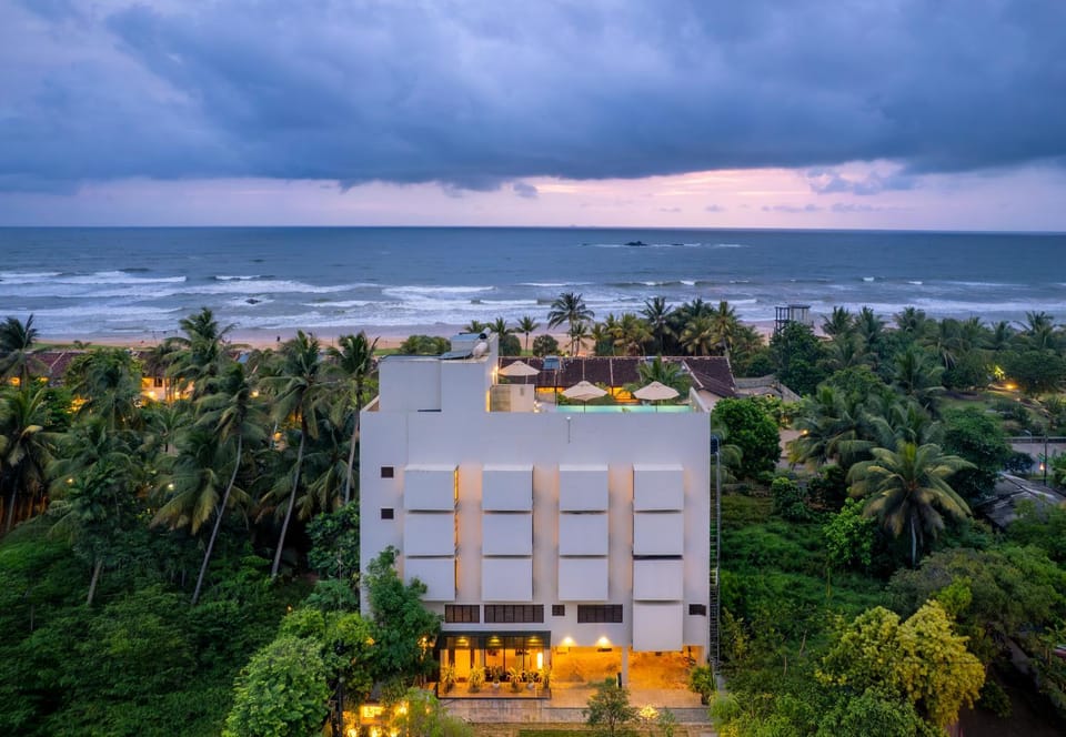 Property building, Day, Natural landscape, Beach, Sea view