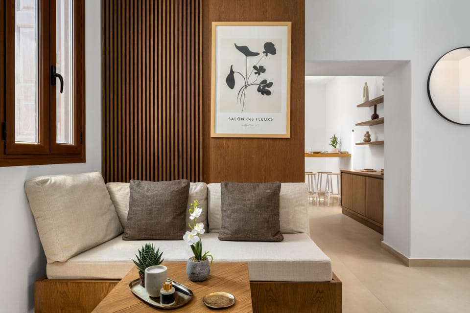 Living room, Seating area