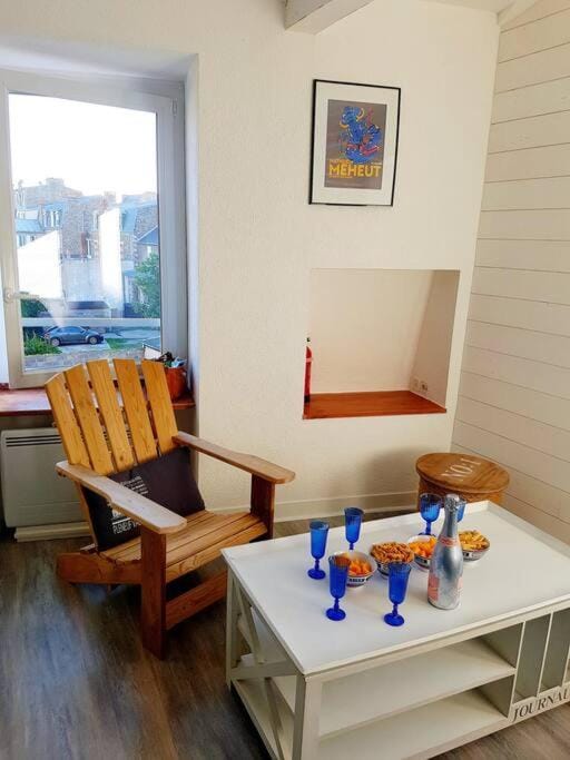 Loue appartement 50m de la plage 2 ch 4 ou 5 pers Apartment in Brittany