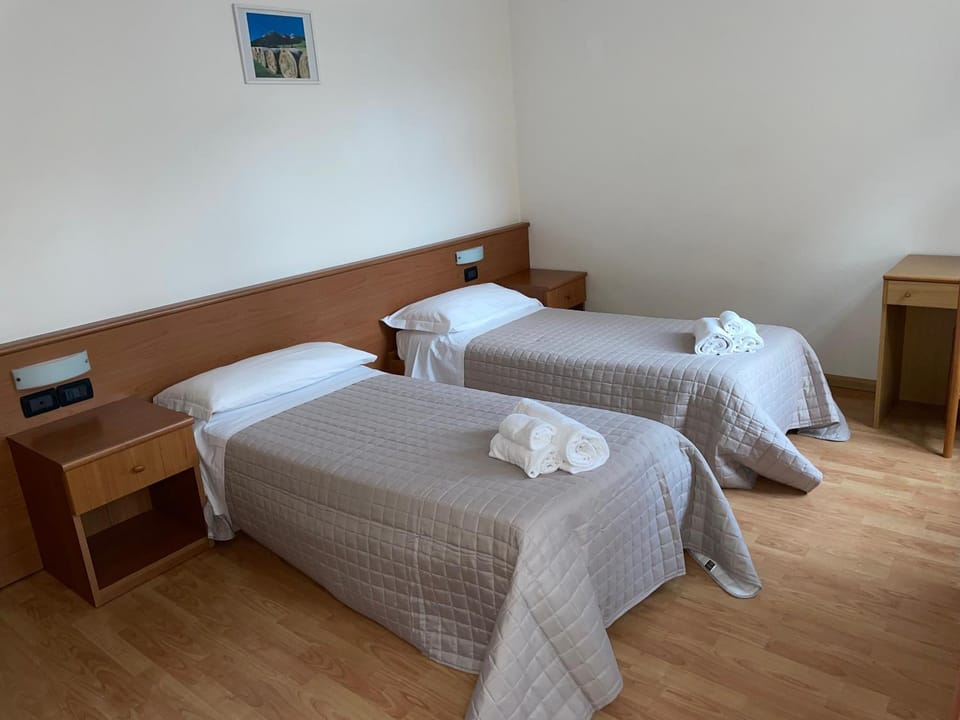 Hotel Vittoria Bed and Breakfast in Trentino-South Tyrol